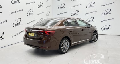 Toyota Avensis 2.0 Valvematic Premium Multid Automatas