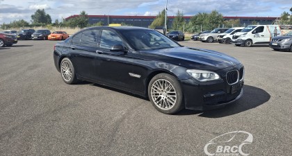 BMW 740 