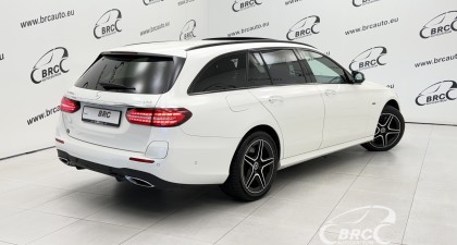 Mercedes-Benz E 300 de 4MATIC Automatas