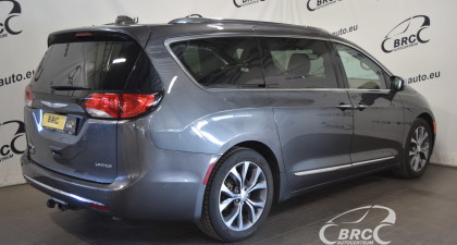 Chrysler Pacifica 