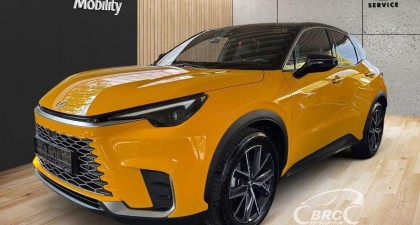 Lexus LBX 