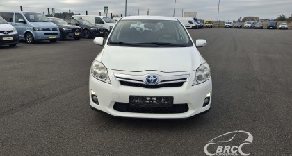 Toyota Auris 1.8 HSD  Hybrid Synergy Drive e-CVT