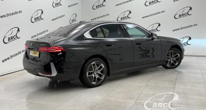 BMW i5 eDrive40 RWD Automatas
